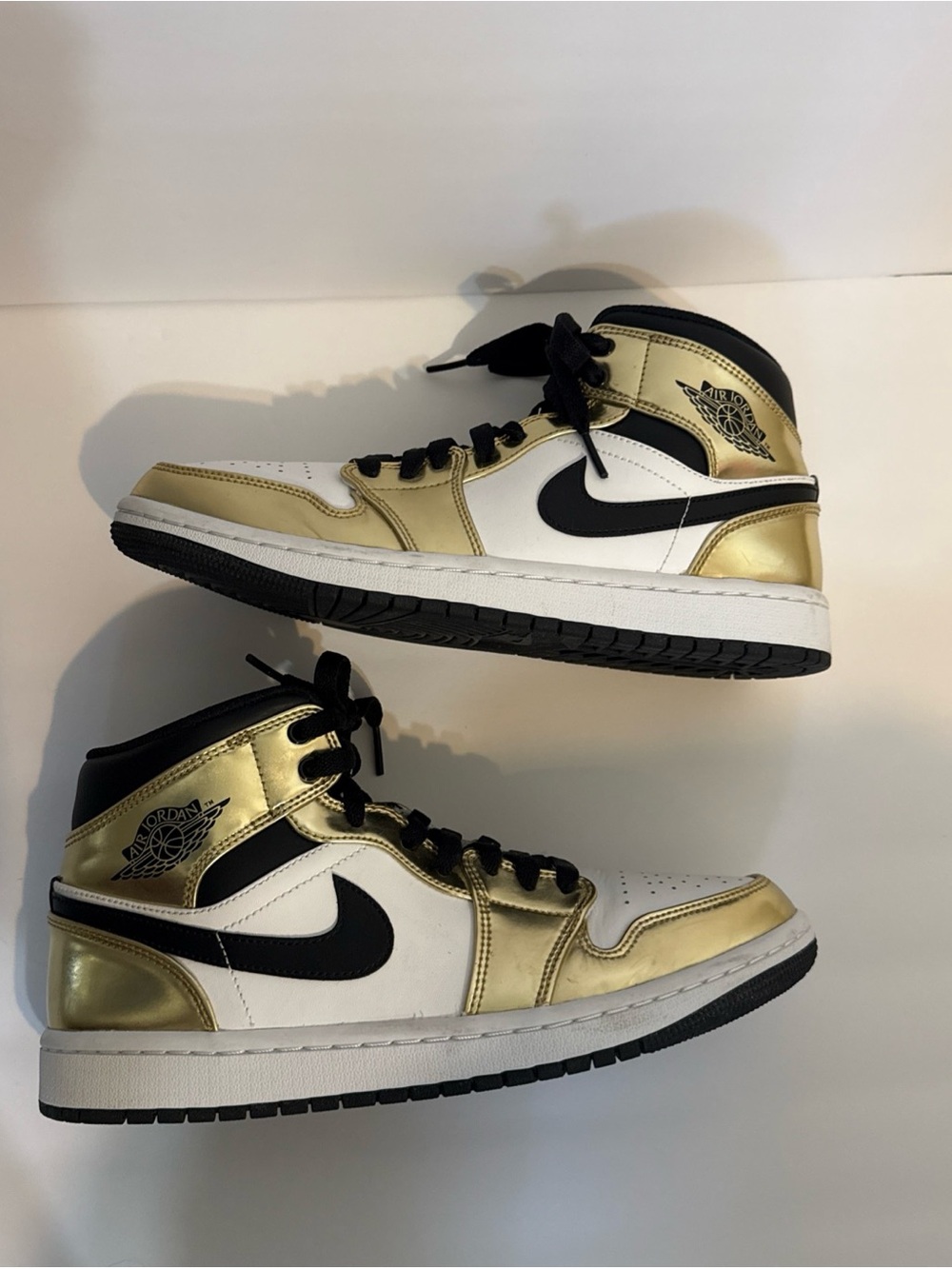 Jordan Nike Air Gold, White & Black High-Top Sneakers DC 1419-7000